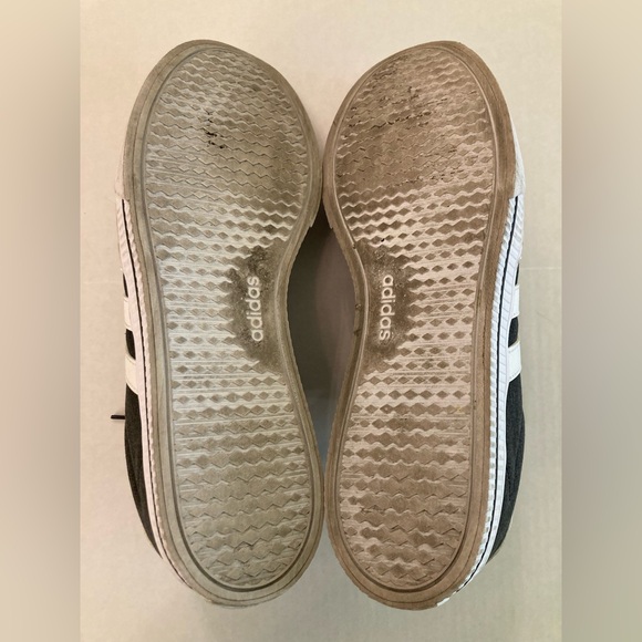 Adidas 🟣 GUC Men's Size 11.5 Daily 3.0 Skateboarding Sneakers - Picture 8 of 9